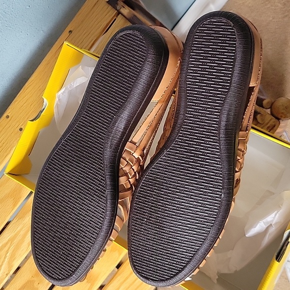 Soft Spots - Picture 4 of 6